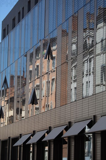 Lyon, Hôtel Dieu rénové en juillet 2018