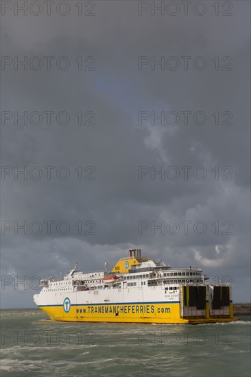 Dieppe, ferry Seven Sisters de Transmanche Ferries