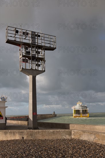 Dieppe, ferry Seven Sisters de Transmanche Ferries