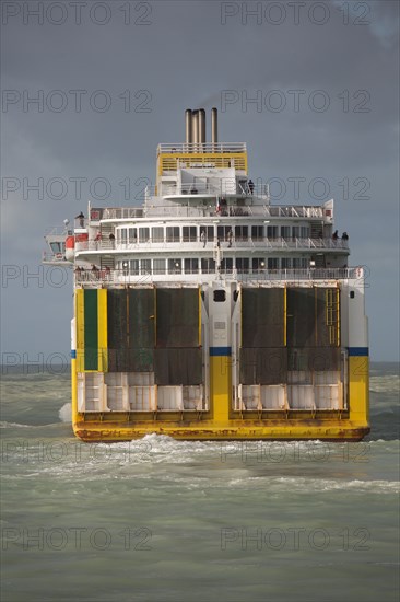 Dieppe, ferry Seven Sisters of Transmanche Ferries