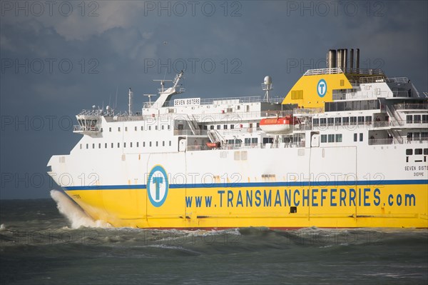 Dieppe, ferry Seven Sisters de Transmanche Ferries