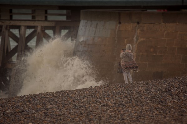 Dieppe, tempête sur la plage