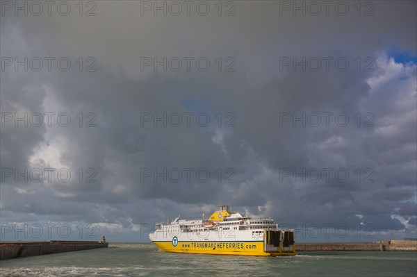 Dieppe, ferry Seven Sisters de Transmanche Ferries