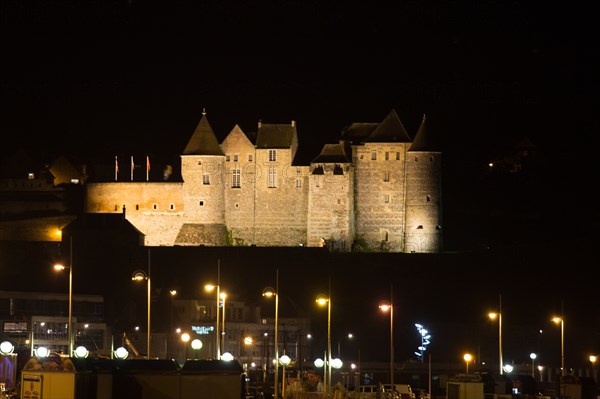 Dieppe, castle at night