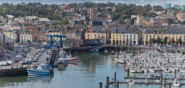 Dieppe, port et quais depuis les hauteurs du Pollet