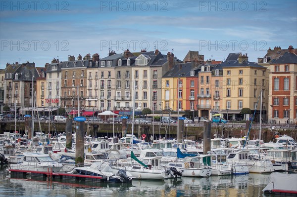 Dieppe, port depuis le Quai du Carénage