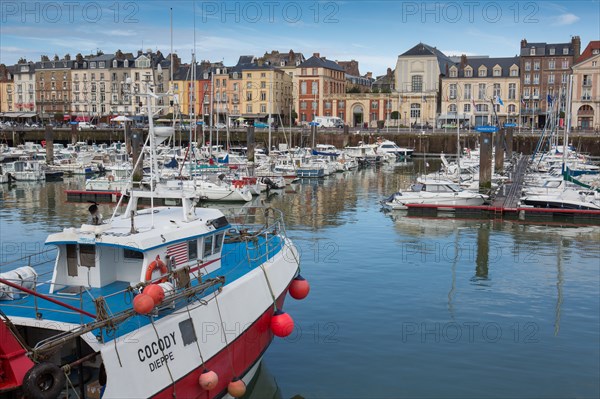 Dieppe, port depuis le Quai du Carénage