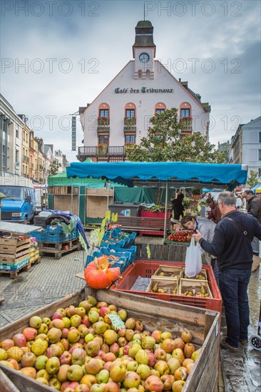 Dieppe, Place du Puits Salé