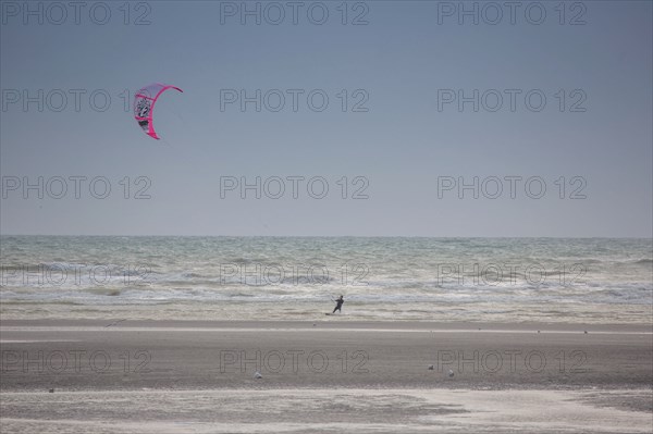 Le Touquet Paris Plage, kite surfing on the beach