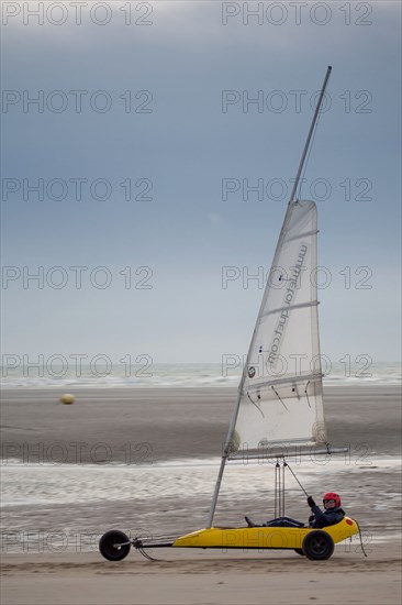 Le Touquet Paris Plage, char à voile sur la plage