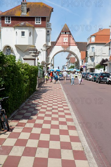 Le Touquet Paris Plage, covered market