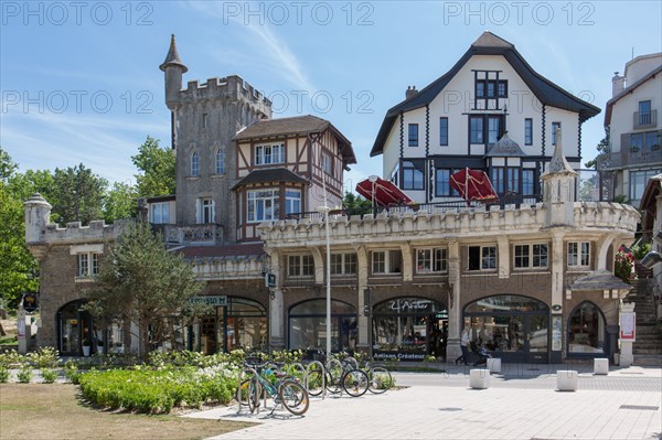 Le Touquet Paris Plage, Avenue des Phares et Avenue du Verger