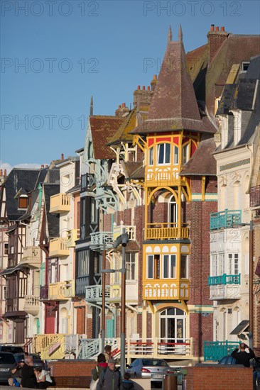 Mers les Bains, seafront