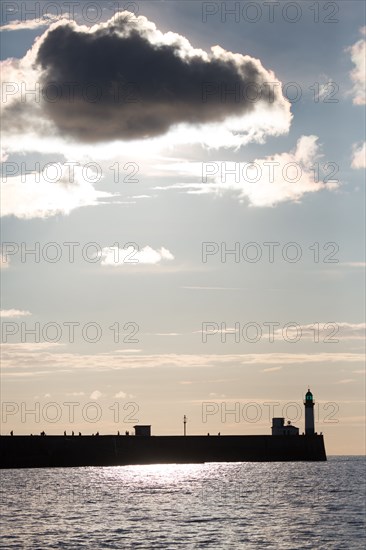 Mers les Bains, Le Tréport harbour breakwater