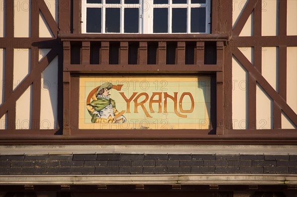 Mers les Bains, decorated balcony