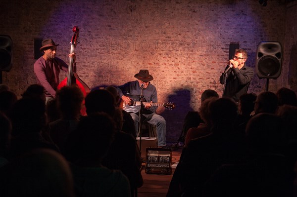 Longueville sur Scie, salle de spectacle