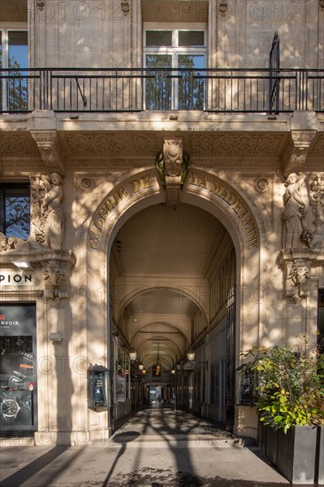 Paris, Galerie de la Madeleine