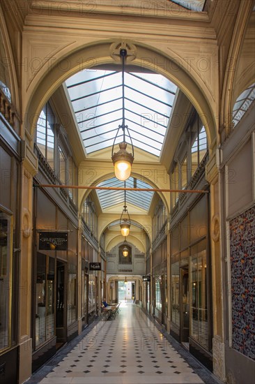 Paris, Galerie de la Madeleine