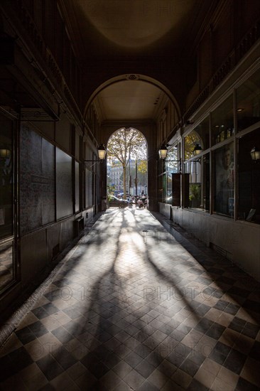 Paris, Galerie de la Madeleine