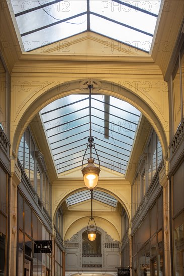 Paris, Galerie de la Madeleine