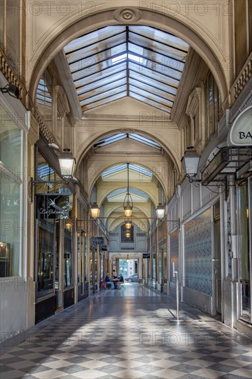 Paris, Galerie de la Madeleine