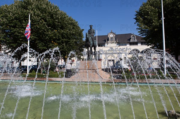 Montreuil-sur-Mer, place du Théâtre