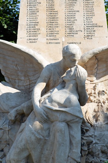 Montreuil-sur-Mer, monument aux morts