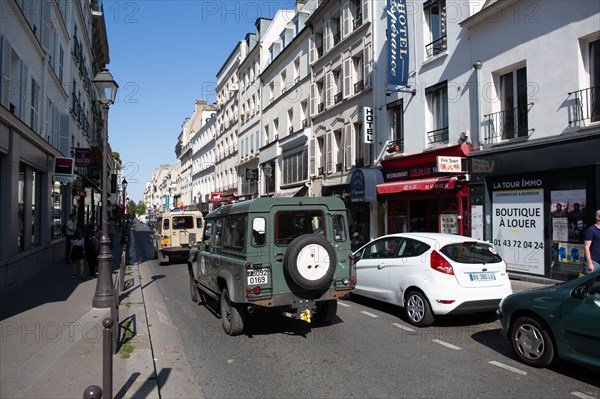 Paris, rue de la Gaité, opération Vigipirate