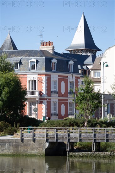 Deauville (Calvados), Presqu'ile de la Touques