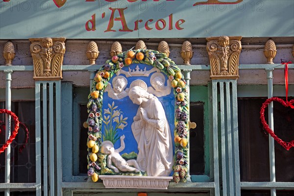 Paris, sign "Au Vieux Paris d'Arcole"