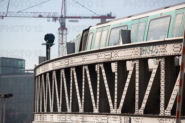 Paris, métro Quai de la Rapée