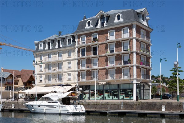 Deauville, presqu'île de la Touques