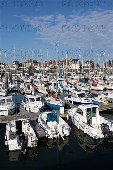 Deauville, port de plaisance