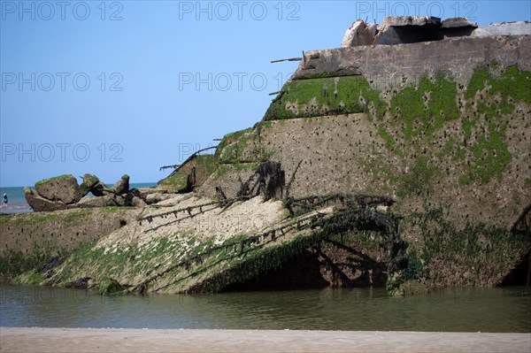 Côte de nacre, landing beaches