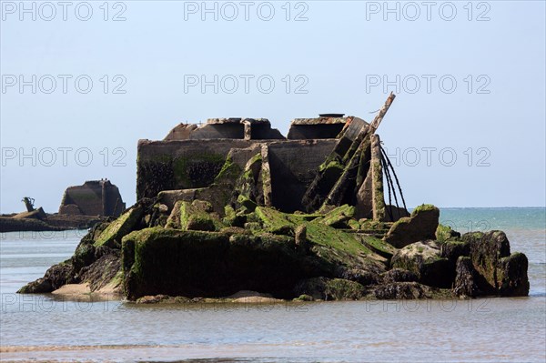 Côte de nacre, landing beaches