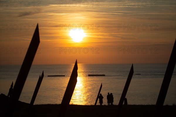 DDay 75 garden, Arromanches les Bains