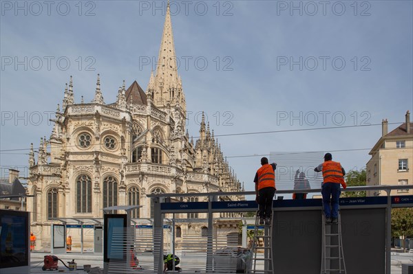 Chantier du tramway à Caen