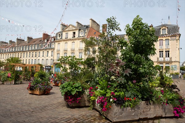 Place Saint-Sauveur à Caen