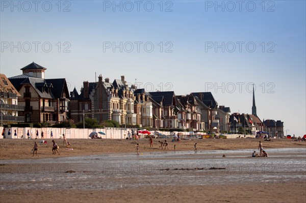 Plage de Houlgate