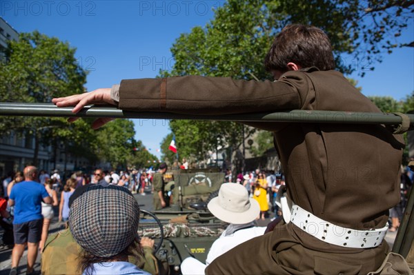 Défilé de commémoration du 75e anniversaire de la Libération de Paris, avenue du Général Leclerc