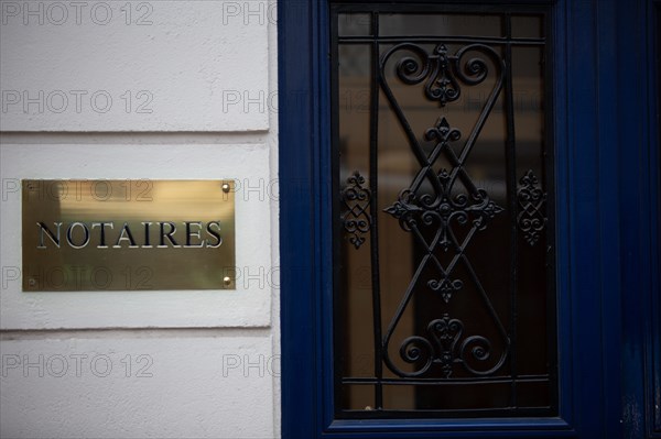 Paris, plaque de Notaire