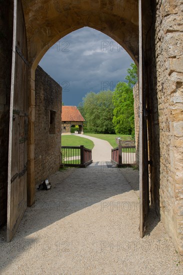 Château de Crèvecoeur, Fondation Schlumberger, à Crèvecoeur-en-Auge