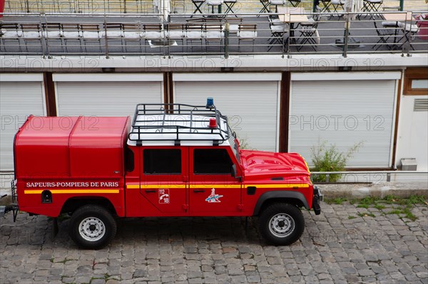 Véhicule des Sapeurs Pompiers de Paris