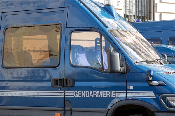 Paris, Gendarmerie vehicles