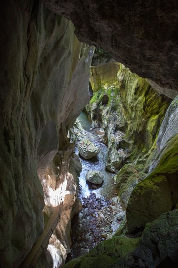 La Vernaz, Haute-Savoie, site des grottes du Pont du Diable