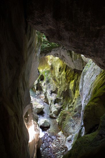 La Vernaz, Haute-Savoie, site des grottes du Pont du Diable