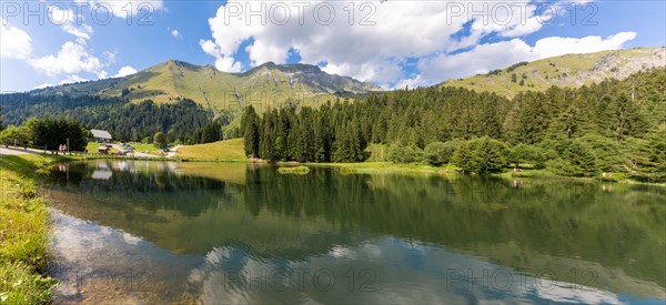 Morzine, Haute-Savoie, site du lac des Mines d'Or, le rouleau de Bostan