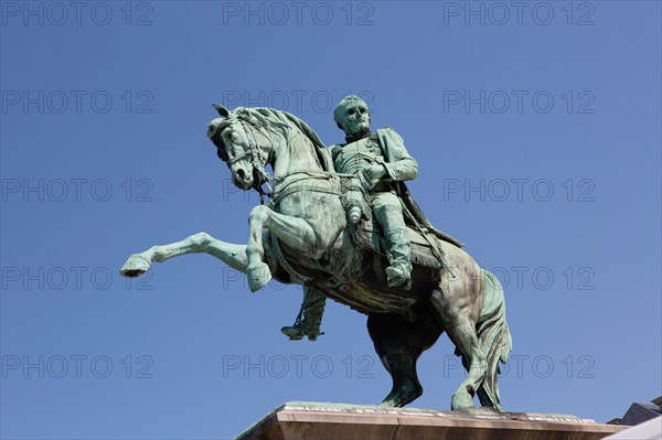 Rouen (Seine Maritime), statue équestre de Napoléon