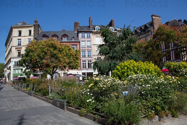 Rouen (Seine Maritime), place de la Pucelle