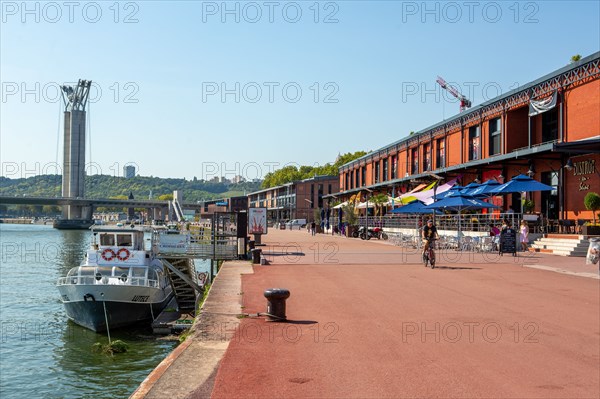 Rouen (Seine Maritime), les Docks